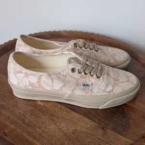 NEW Vans MTE Authentic Reissue Sneakers Floral Beige/Khaki W 9 M 7.5